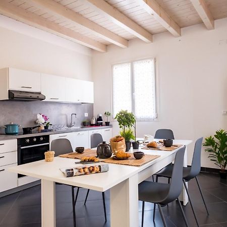 Residenza Gelsomino Apartment Десенцано дел Гарда Екстериор снимка