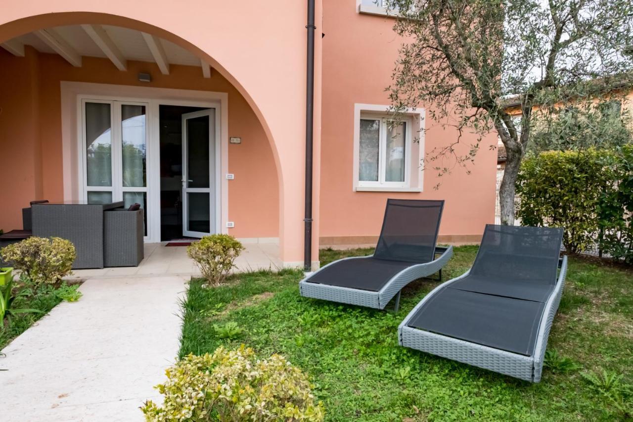 Residenza Gelsomino Apartment Десенцано дел Гарда Екстериор снимка
