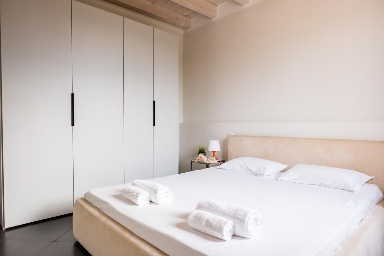 Residenza Gelsomino Apartment Десенцано дел Гарда Екстериор снимка